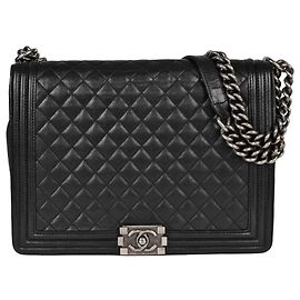 Bolsa de Ombro Chanel Boy Chanel Matelasse Coco Mark Chain Preto