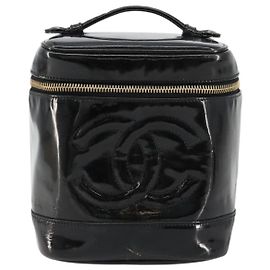 Chanel Vintage Timeless Beauty Case Patent Tall Nero