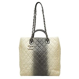 Borsa a tracolla tote Chanel Coco Mark Medium Nero Crudo