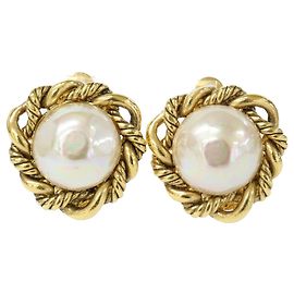 Orecchini a clip tondi in oro giallo e perle Chanel 1984 D'oro