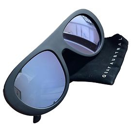 Autre Marque Quay Australia Bold Move Sunglasses Black