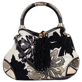 Gucci by Tom Ford 2000s Babouska Floral Patchwork ‘Indy’ Hobo Schultertasche Weiß