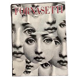 Libro Fornasetti Designer della Fantasia - Esaurito Nero