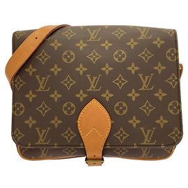 Bolsa de Ombro Louis Vuitton Monogram Cartouchiere Marrom