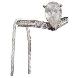 Chaumet Josephine Coronation • Love Collection Diamond Drop Ring White