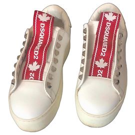 Ténis de couro branco com tachas Dsquared2 Branco