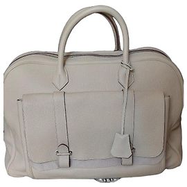 Hermès Bolso de viaje en cuero beige Beige