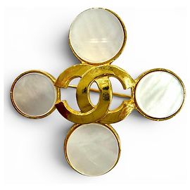 Broche Chanel Vintage 95A Coco Mark en nacre Doré