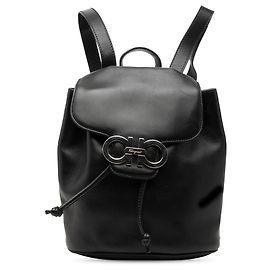 Salvatore Ferragamo Ferragamo Black Leather Double Gancini Backpack Black