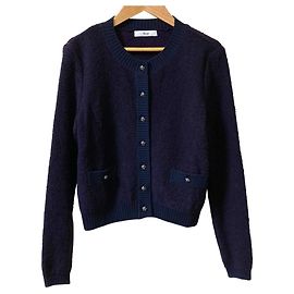 Autre Marque Cardigan en maille tweed à boutons fleurs Rene Violet
