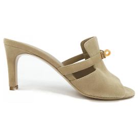 Hermès Hermes Kelly Backle Leather Sandals Beige