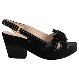 Tacchi Prada in pelle nera Nero