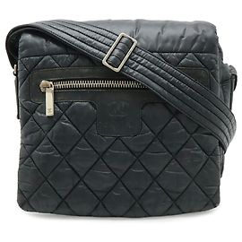 Borsa a tracolla piccola Chanel Coco Cocoon Matelassé Nero