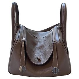 Bolsa Hermès Lindy 30 em Couro Taurillon Clemence Cinza Etoupe Cinza