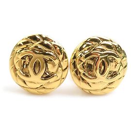 Orecchini a clip in metallo dorato Chanel D'oro