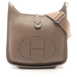 Hermès Bolsa de ombro Hermes Evelyne 3 Trois PM Marrom Taupe