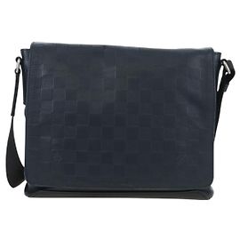 Louis Vuitton District Messenger Damier Infini Leather PM Noir