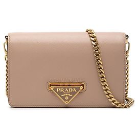 Bolsa de ombro com corrente e placa de logotipo Triangle da Prada Bege