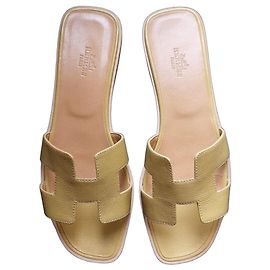 Hermès Oran Leather Sandals Yellow Yellow