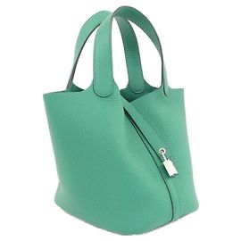 Hermès Bolsa Hermes Picotin Lock PM Verde claro