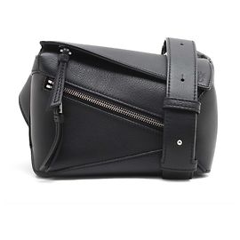 LOEWE Pochete Mini Puzzle em pele de vitelo preta Preto