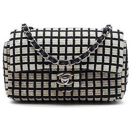 Chanel Black Mini Rectangular Tweed e Ribbon Logo Single Flap Nero