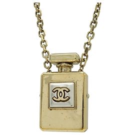 Colar com pingente de perfume Chanel Dourado Metálico