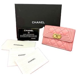 Carteira Trifold Chanel Boy Chanel Rosa