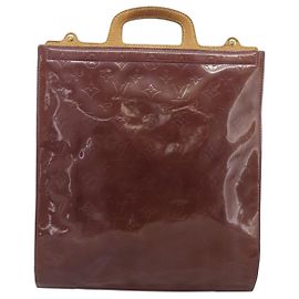 Louis Vuitton Stanton Monogram Vernis Lila