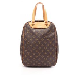 Bolso Louis Vuitton Excursion Monogram Castaño Monograma