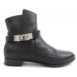 Hermès Botas de couro de bezerro Hermes Neo Kelly com fivela Preto