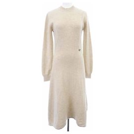 Hermès Robe en cachemire Hermes 3H2500D1 Beige
