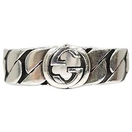 Gucci Bague large argentée entrelacée Argenté