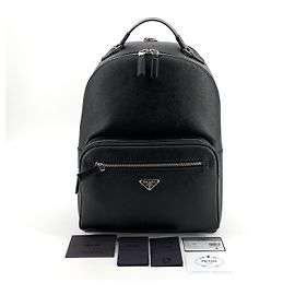 Prada Sac à dos en cuir Saffiano avec logo Triangle Noir
