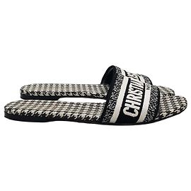 Dior Dway Mule Slider Silber