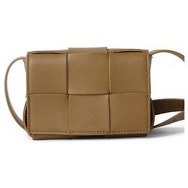 Bottega Veneta Bolsa Intrecciato Mini Candy Cassette Marrom