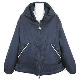 Moncler Giacca con cappuccio in nylon Blu