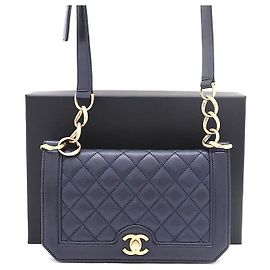 Chanel Borsa a tracolla e borsa a spalla in agnello con logo CC dorato Blu