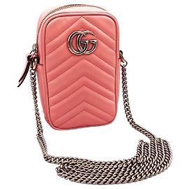 Gucci Bolsa transversal mini GG Marmont matelassê Vermelho