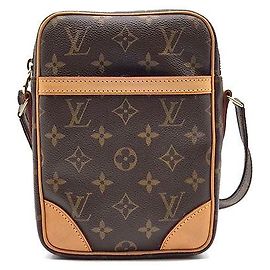 Louis Vuitton Monogram Danube Castaño