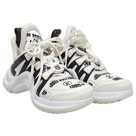 Louis Vuitton Baskets Archlight en cuir blanc avec lettrage LV Blanc