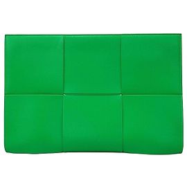Bottega Veneta Arco Document Clutch Grün