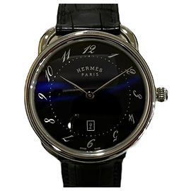 Hermès ARCEAU Asso Alligator Strap Men's Watch Blue