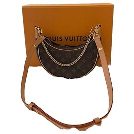 Louis Vuitton Monogram Loop Hobo Bag Mehrfarben