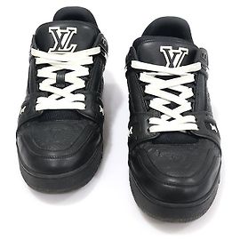Louis Vuitton Baskets Trainer en cuir de veau monogramme noir Noir