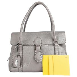 Fendi Metallic Leather Sellaria Linda Tote Bag Multiple colors