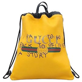 Gucci Sac à dos en cuir à cordon de serrage Doré