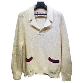 Gucci Pull en maille Tiger avec écusson Multicolore