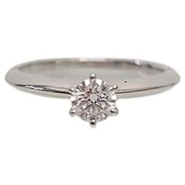 Tiffany & Co Anillo de compromiso Tiffany Setting en platino Tiffany Multicolor