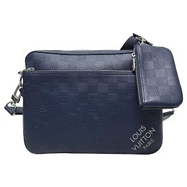 Louis Vuitton Borsa a tracolla Damier Trio in zaffiro blu Blu